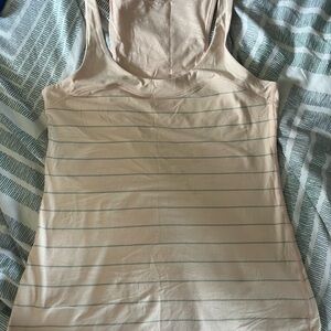 Lululemon Athletica Cream Fitted Sleeveless Tank Top